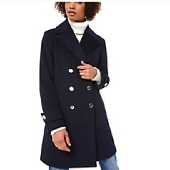 ✨️🎄NEW TO CLOSET!! Michael Kors double-breasted navy coat ( size Large)✨️🎄 - Picture 2 of 3